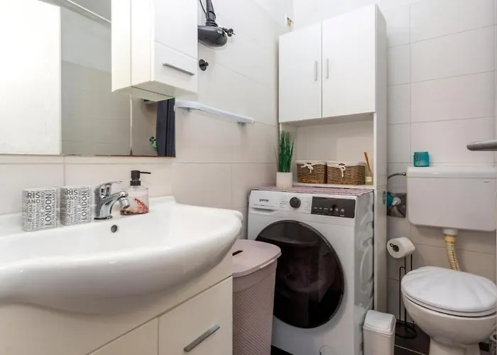 Sunrise Apartament *